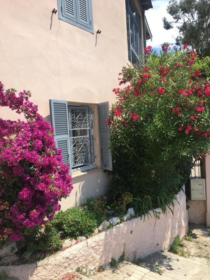 Appartement Central Des Terres Chaudes Proche Bord De Mer 멍똥 외부 사진