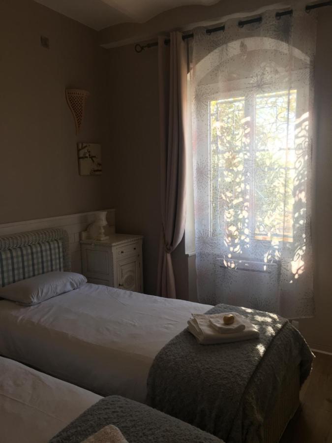 Appartement Central Des Terres Chaudes Proche Bord De Mer 멍똥 외부 사진