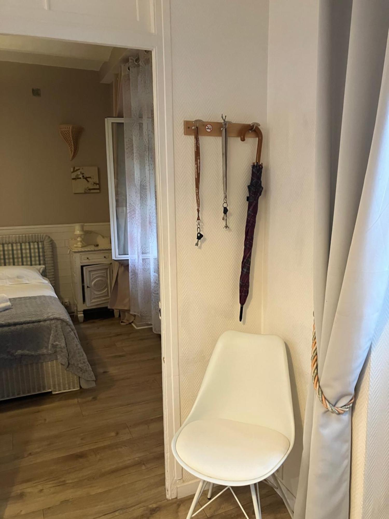 Appartement Central Des Terres Chaudes Proche Bord De Mer 멍똥 외부 사진