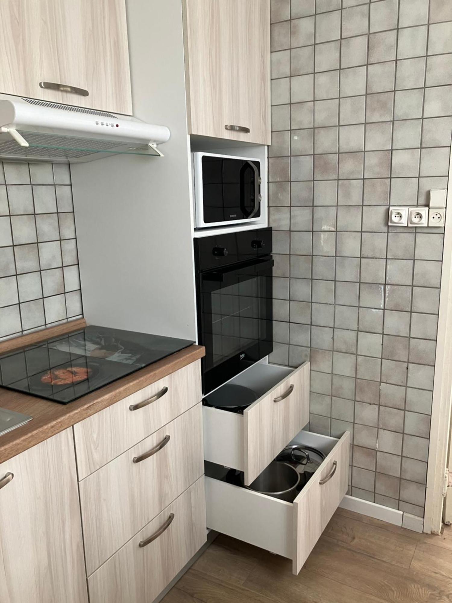 Appartement Central Des Terres Chaudes Proche Bord De Mer 멍똥 외부 사진